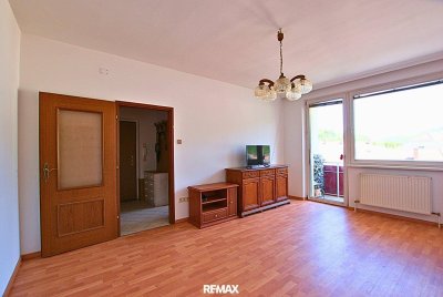 MALERISCHER AUSBLICK! Charmante 2 Zi-Wohnung zentral gelegen!