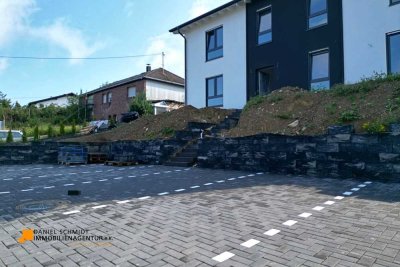 Modernes Reihenendhaus in Selbach-Wissen – Neubau mit Wärmepumpe & Effizienzklasse A+