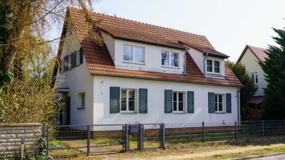 Geräumiges, einzugsbereites Siedlungshaus in zentraler Lage von Kleinmachnow – Ihr Zuhause wartet!