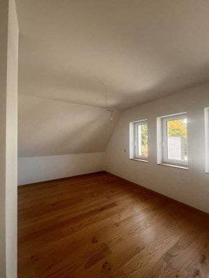 Helle 3,5-Zimmer Wohnung mit Balkon in Osnabrück-Hellern