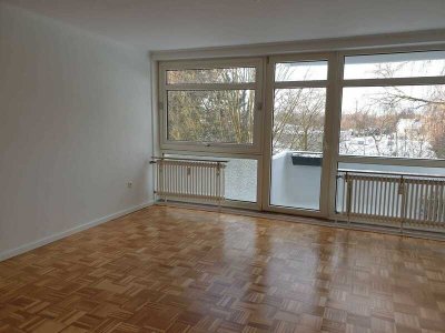 Helle 2-Zimmer-Wohnung im 2. OG in Bremen-Walle mit Balkon