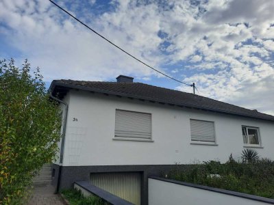 Attraktives 6-Zimmer-Einfamilienhaus mit EBK in Undenheim