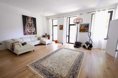 Luxiriöse hochparterre 3 Zimmer-Wohnung