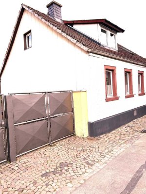 Gemütliches, freistehendes 4-Zimmer-Einfamilienhaus in Oestrich-Winkel