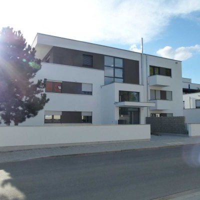 Moderne und ruhig gelegene 2- Zimmer Wohnung mit  Balkon in Ingolstadt