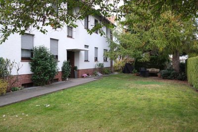 Gepflegte 2-Zimmer-DG-Wohnung mit EBK in Bad Oeynhausen