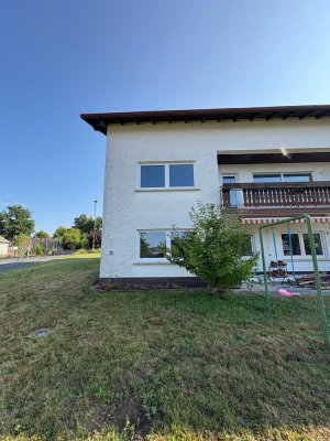 Helle 4-Zimmer Wohnung mit großer Terrasse und Garten