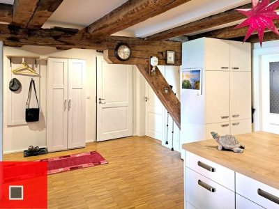 Altstadtperle mit Denkmalcharme!!