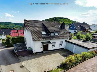++ Ideal für Kapitalanleger oder Eigennutzer – Zweifamilienhaus mit 7 Garagen ++