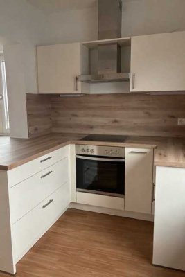 Schöne renovierte 4-Zimmer Wohnung, Reiterswiesen