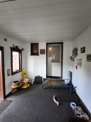 Charmante 2-Zimmer-Wohnung mit großem Garten, Kamin und Stellplatz – ab 01.10.2025