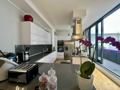 *Luxus Loft in Düsseldorf mit 2 Terrassen & Stellplatz*
