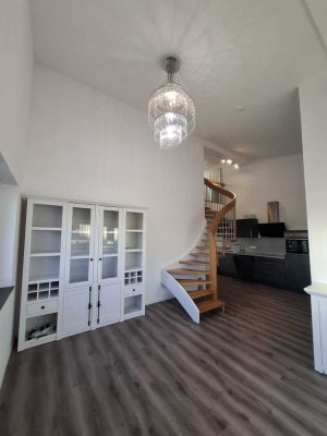 Modernes Loft auf zwei Ebenen mit Blick auf die Trimburg - All-Inclusive-Miete in Elfershausen