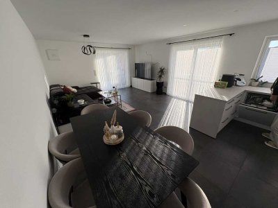 Moderne 2-Zimmer Wohnung mit Balkon in Kolbermoor, Baujahr 2023