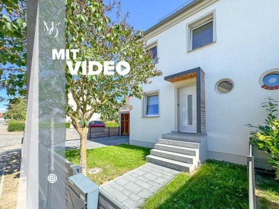 Moderne DHH // 148 m² // 2 Bäder // Sauna // 2 Terrassen // Carport + Wallbox // 2023 saniert