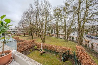FIRSTPLACE - Helle 2-3-Zimmer-Wohnung mit Süd-Terrasse in begehrter Lage Gern / Nymphenburg