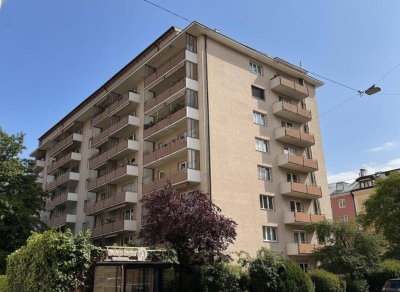 Zentrale 4 Zimmerwohnung mit 2 Balkonen – ideal für Anleger oder Familie