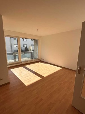 Attraktive 2-Zimmer-Wohnung mit Loggia & Stellplatz in Dortmund-Körne – Nähe Kaiserstraßenviertel