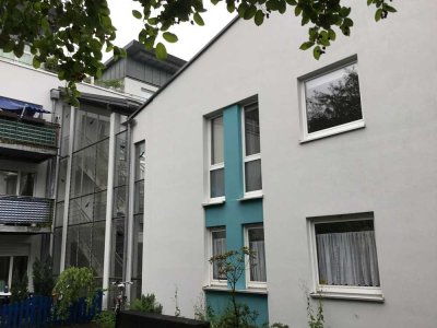 Preisgünstige und individuelle 2-Zimmer-Wohnung