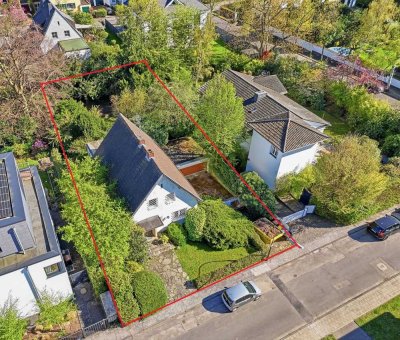 TOPLAGE RODENKIRCHEN-AUENVIERTEL: Sanierung des Altbaus oder Erstellung des neuen Traumobjektes?