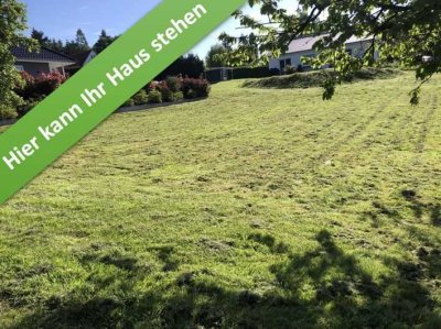 Mit Grundstück, Familienleben auf einer Ebene in Rolfshagen.