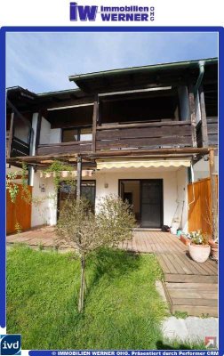 ***Platz für die Familie! Reihenmittelhaus mit Garage, EBK und PV-Anlage in Rosenheim/ Egarten!***