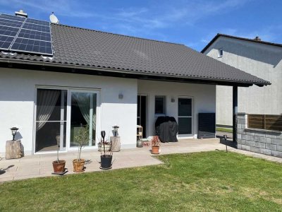 Günstiges 4-Zimmer-Einfamilienhaus mit gehobener Innenausstattung und EBK in Mühldorf am Inn