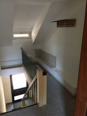 Haus mit 3 Wohneinheiten – ideal für Handwerker