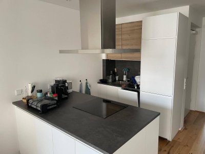 Helle zentrale Wohnung mit guter Verkehrsanbindung