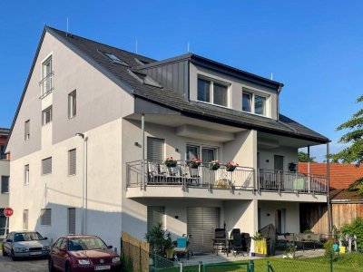 Eferding: Dachgeschosswohnung mit Garten in bester Zentrumslage!