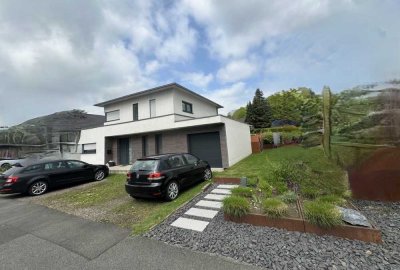 Einfamilienhaus mit Garage in Oberhausen