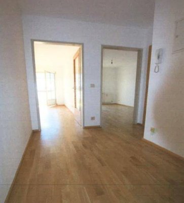 Zwei-Zimmer Wohnung inkl. Tiefgarage, Keller und Abstellraum