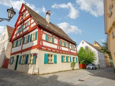Denkmalgeschütztes Wohnjuwel für Generationen geeignet mitten in Nördlingen