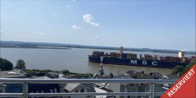 -Reserviert- Der perfekte Elbblick! Traumwohnung in Blankenese