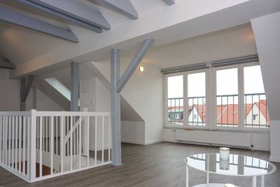 Stilvolle Maisonette in Hannover-Südstadt mit großem Balkon & viel Licht