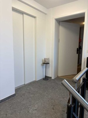 Attraktive 3-Zimmer Maisonette-Wohnung mit Balkon in Krefeld-Stadtmitte