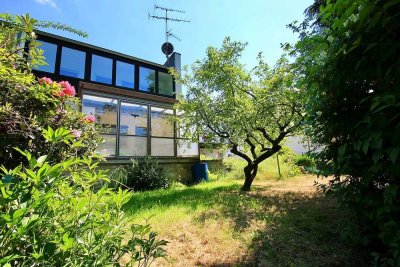 Familienfreundliches Reihenendhaus mit modernisierter Ausstattung und großem Garten