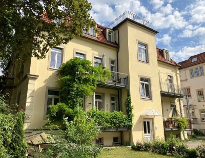 Preußisches Viertel: 4-Zi.-Maisonette mit Dachterrasse, EBK & Tiefgarage u.v.m.