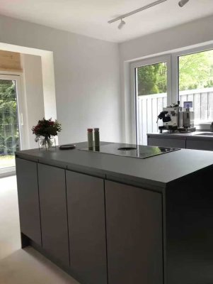 Gepflegtes 4,5-Zimmer Haus mit Garage in Hamburg