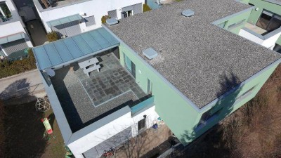 traumhafte Eigentumswohnung 81 m² plus 52 m² Dachterrasse mit Blick über St. Veit/Glan und Carport