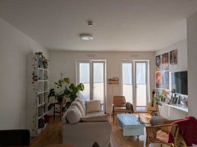 2-ZIMMER WOHNUNG *Vivawest GmbH* *REGINA-PROTMANN-STRASSE 32*