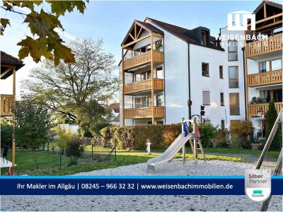 Gepflegte Eigentumswohnung mit 3 Zimmern, 2 Balkonen, 2 TG-Stellplätzen, 1 Außenstellplatz