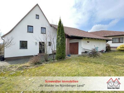Hier stimmt der Preis! Charmantes EFH mit Garage und großem Grds. in ruhiger Lage von Simmelsdorf