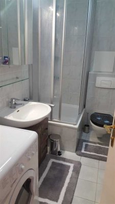 Gut geschnittene möblierte 3-Zimmer-Wohnung im 1.OG in der Thurmer Nebenstraße 20 Mülsen OT Thurm