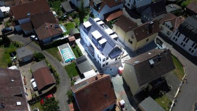 Modern und stilvoll: Neubauwohnung im 1. Obergeschoss mit Balkon und bester Ausstattung