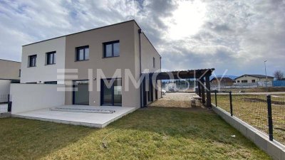 HOCHWERTIGER ERSTBEZUGSWOHNTRAUM NAHE REDBULL RING