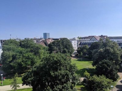 Provisionsfrei* DG mit Terrasse und TG-Stellplatz am Schillerplatz