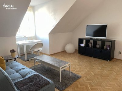 Gemütliche und gepflegte 2-Zimmer-Wohnung mit Schlossbergblick
