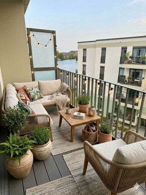Dein Rückzugsort am Wasser – Modernes Studio mit Balkon