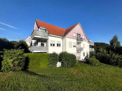 "Attraktive 3-Raum-Dachgeschosswohnung mit Balkon und Stellplatz in Wilkau-Haßlau zu verkaufen"